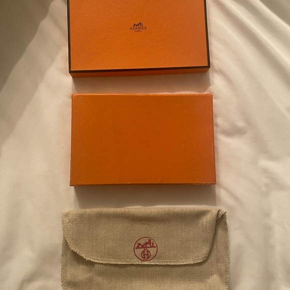 Hermès box ( bracelet not included) - Picture 3 of 3